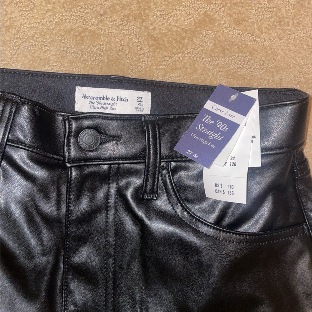 Abercrombie & fitch black vegan leather ultra high rise 90’s straight pants - Picture 6 of 7